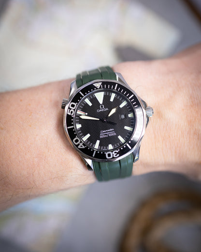 Premium Fitted FKM Rubber Strap Deployment Buckle - For Omega Seamaster Green