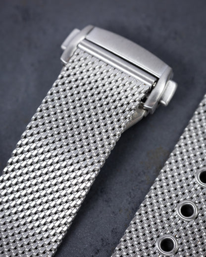 Premium Milanese Bracelet with Deployment Clasp 20mm