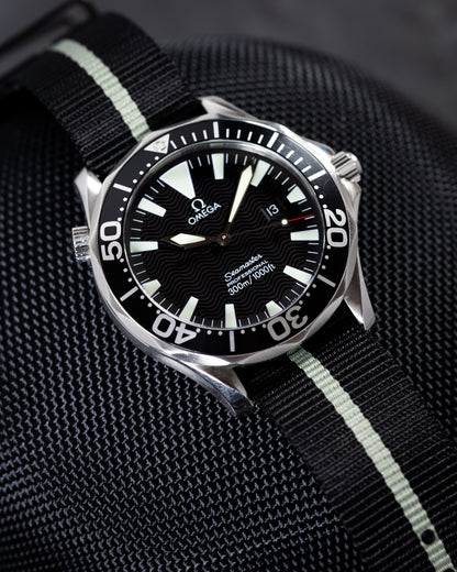 Obsidian Series - Premium Tubular Nylon Single Pass Watch Strap - Black Grey