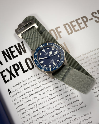 The Adventurer - Tubular Nylon Single Pass Hook and Loop Watch Strap - Grey