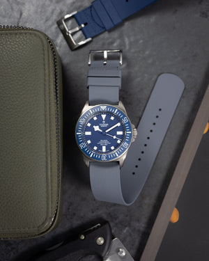 Premium FKM Rubber Single Pass Strap - Hatch Weave - Grey