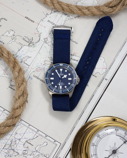 The Nomad Canvas Single Pass - Deployment Clasp - Blue