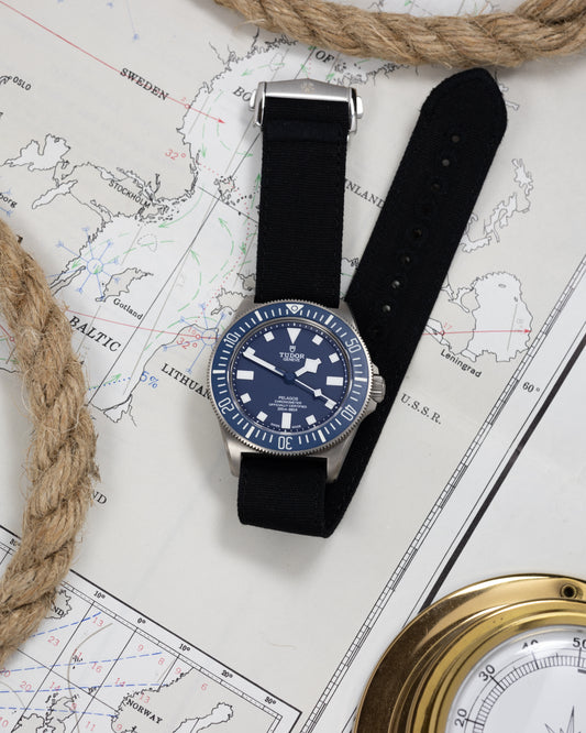 The Nomad Canvas Single Pass - Deployment Clasp - Black