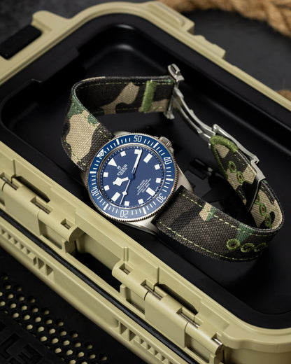 The Nomad Canvas Single Pass - Deployment Clasp - Camo